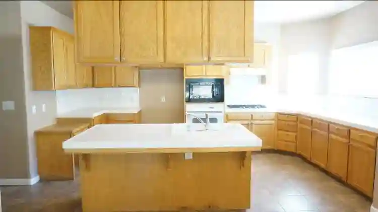 3 separate unfurnished room