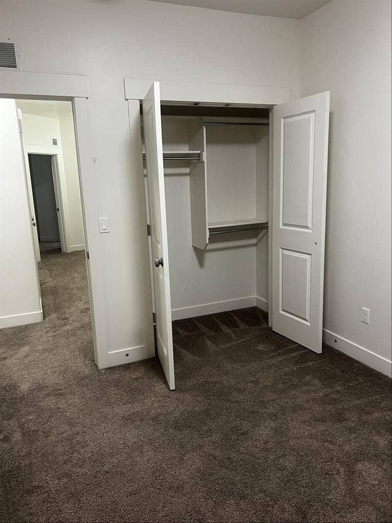 Looking for Daybreak Roommates