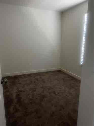 Looking for Daybreak Roommates