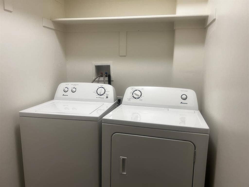 Looking for Daybreak Roommates