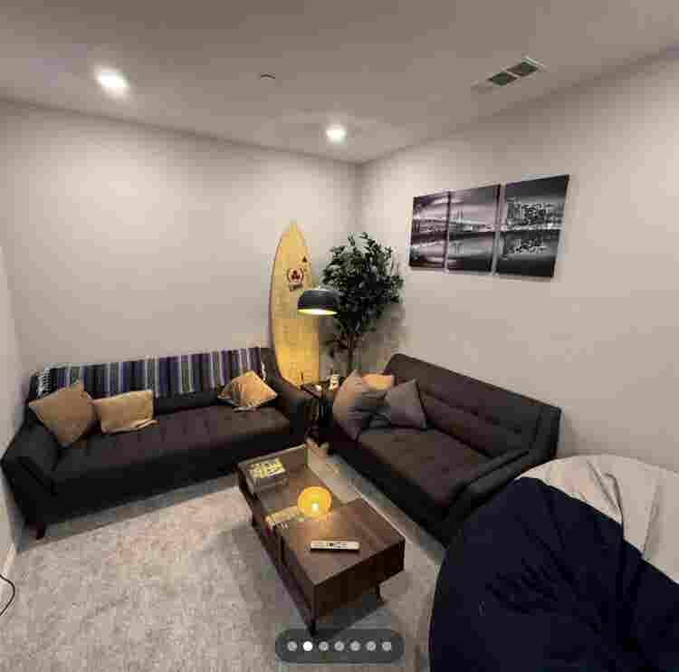 Private Room/Bath/Living Space