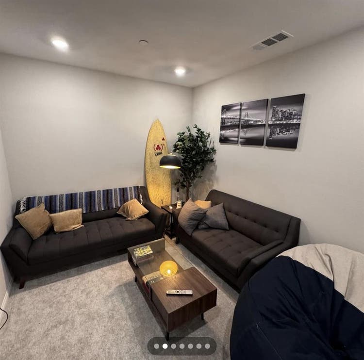 Private Room/Bath/Living Space