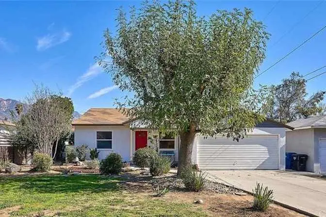 Room Available in Furnished Home