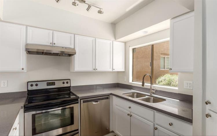 Room for rent right by ASU
