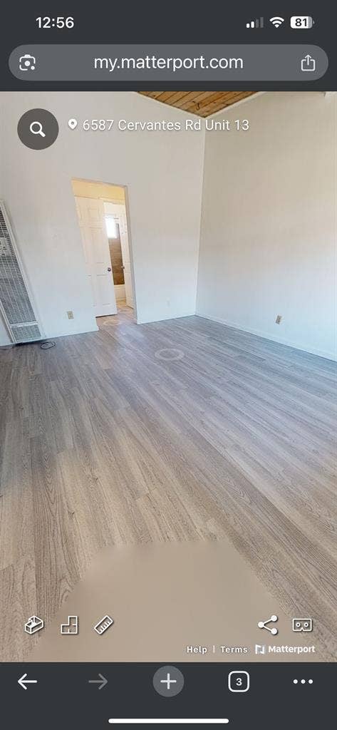 Looking for a roommate