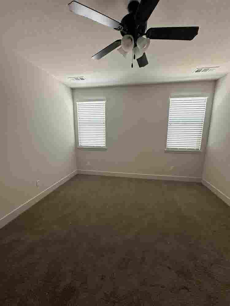 Room rental south Visalia