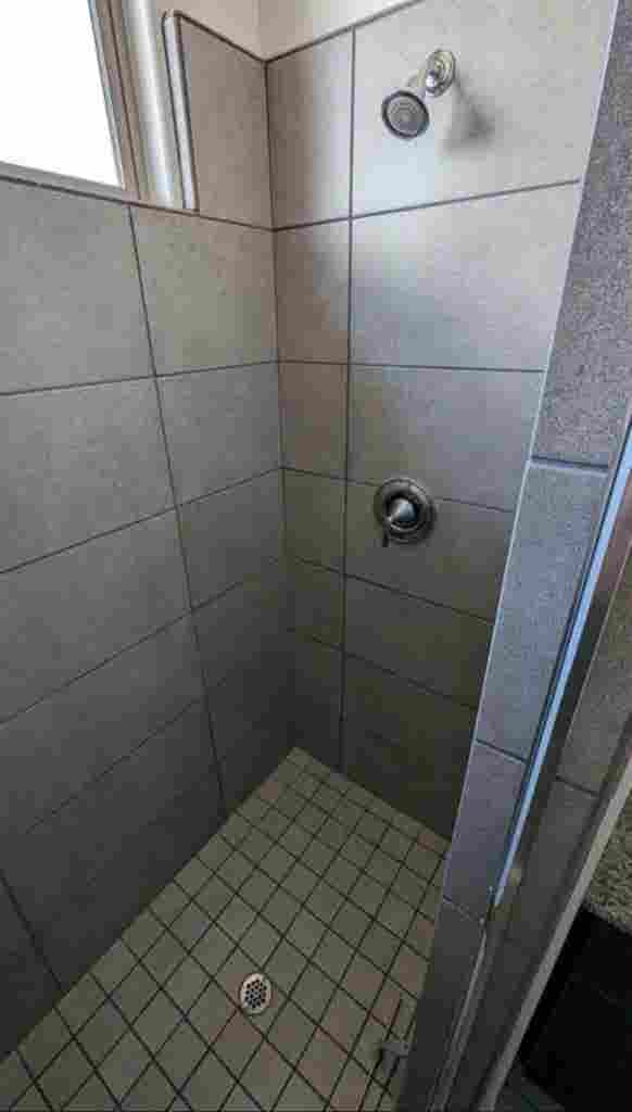 Room rental south Visalia
