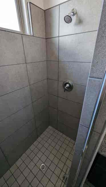Room rental south Visalia