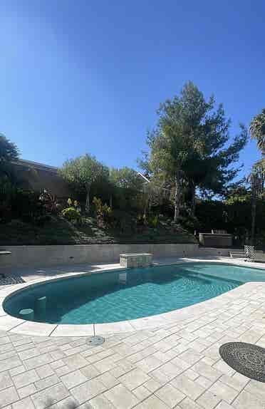 New Listing 4 BEDROOM & POOL