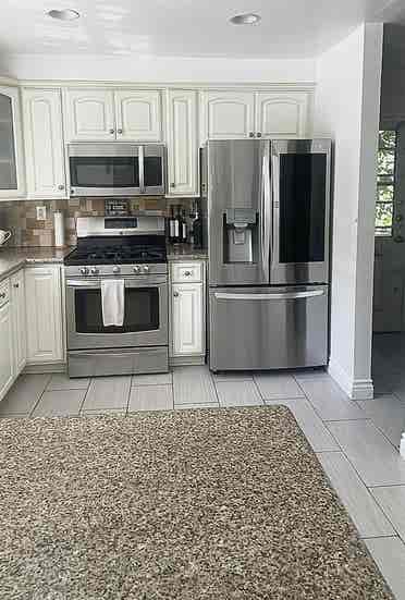 New Listing 4 BEDROOM & POOL