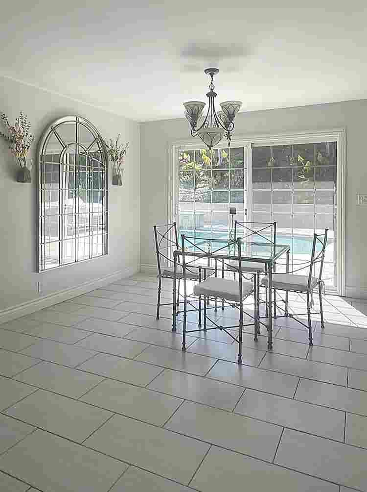 New Listing 4 BEDROOM & POOL