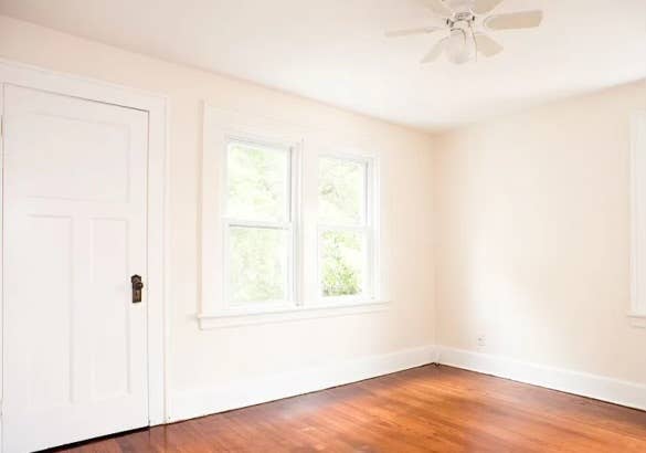 Urgently Looking for Roommate