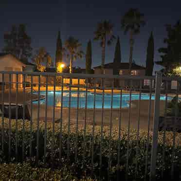 Large Furnished room month townhome