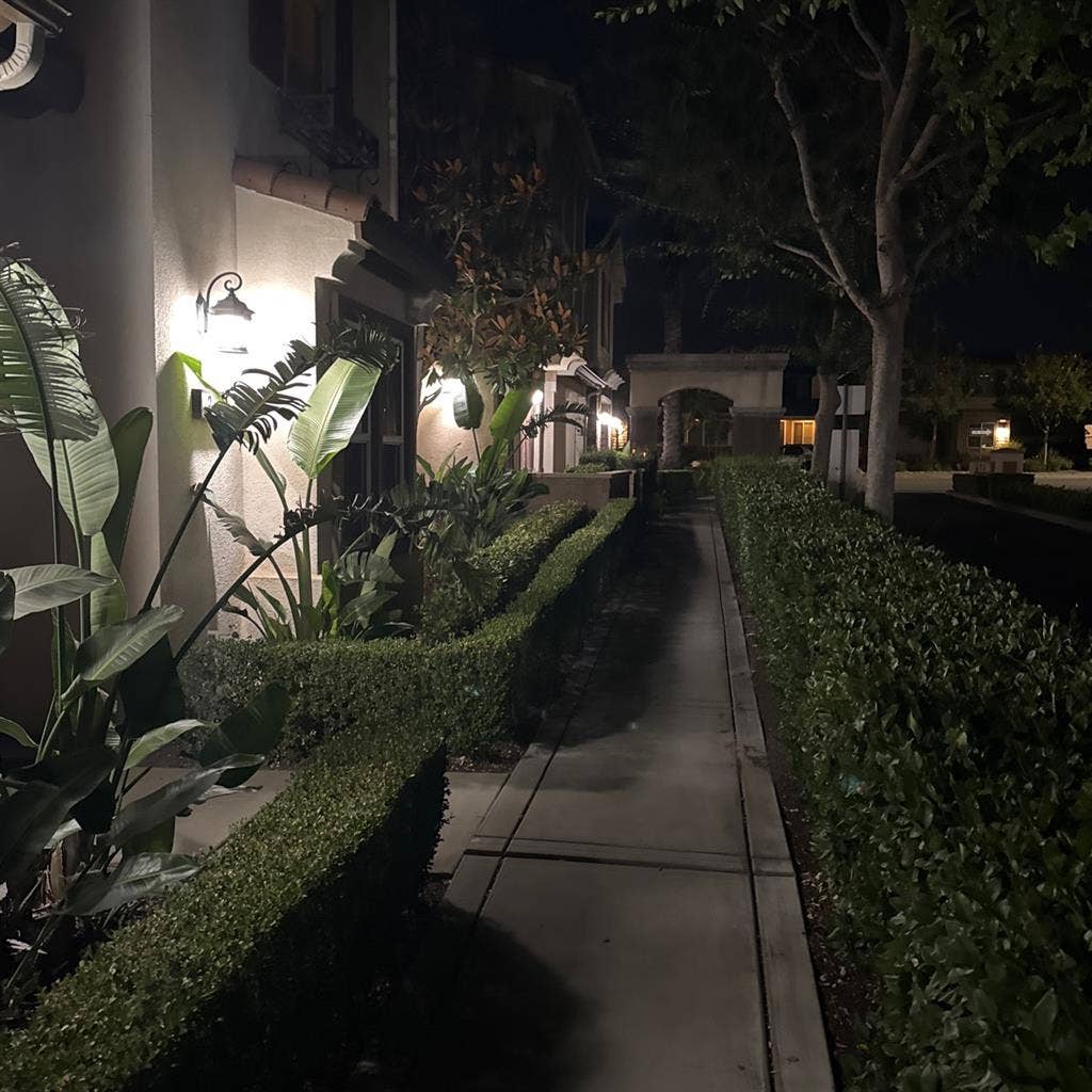 Large Furnished room month townhome