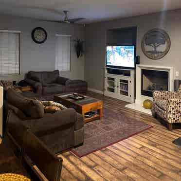 Large Furnished room month townhome