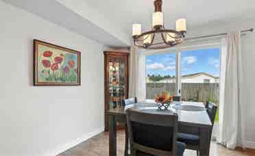 Furnished Room in housee