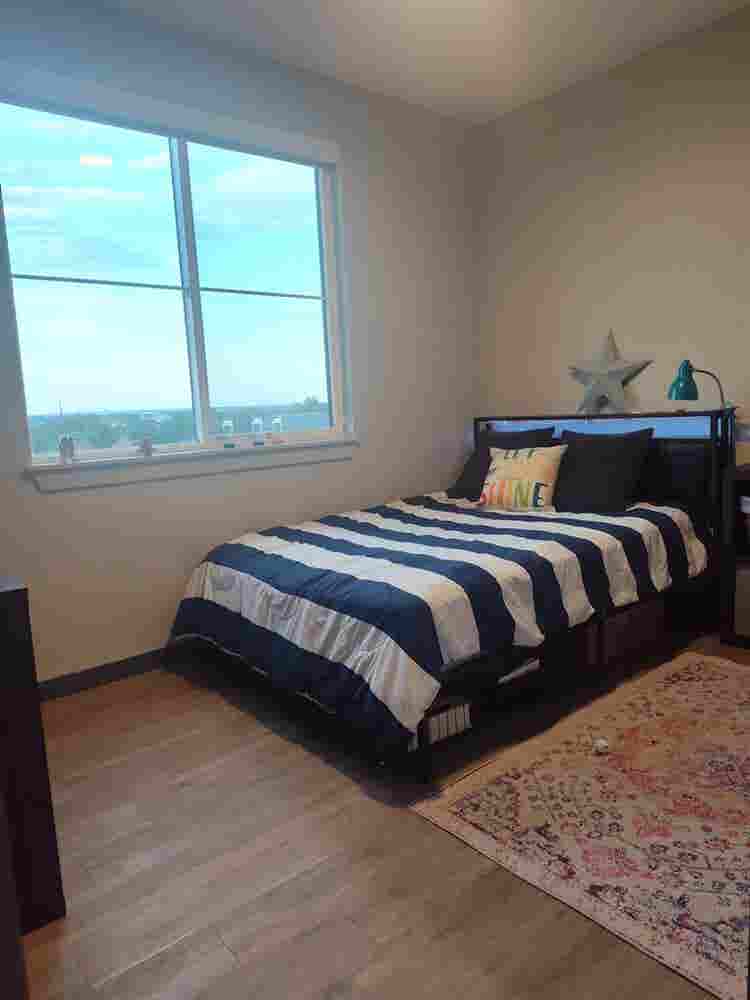Own bedroom and full bath in 2 BR.