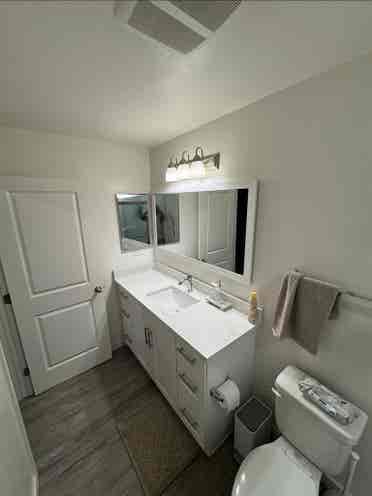 RENTING OUT LIVING ROOM!