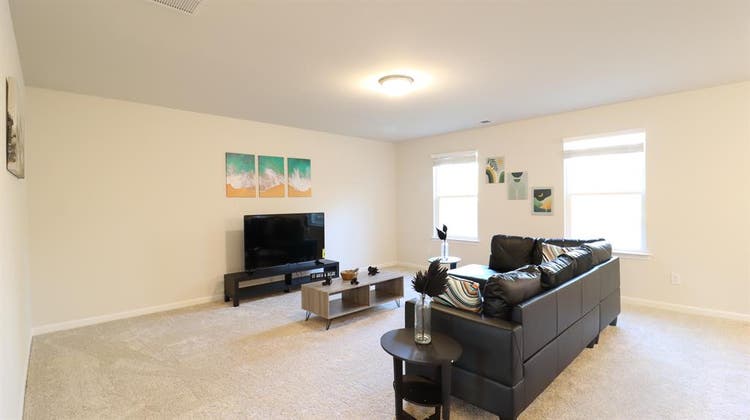 Furnished Room UNCC $ Utilities