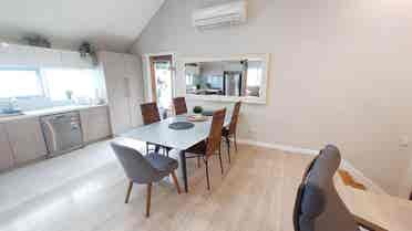 Private room bathroom ensuit