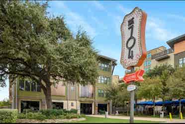 b  private balcony South Lamar