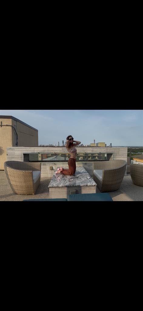 b  private balcony South Lamar