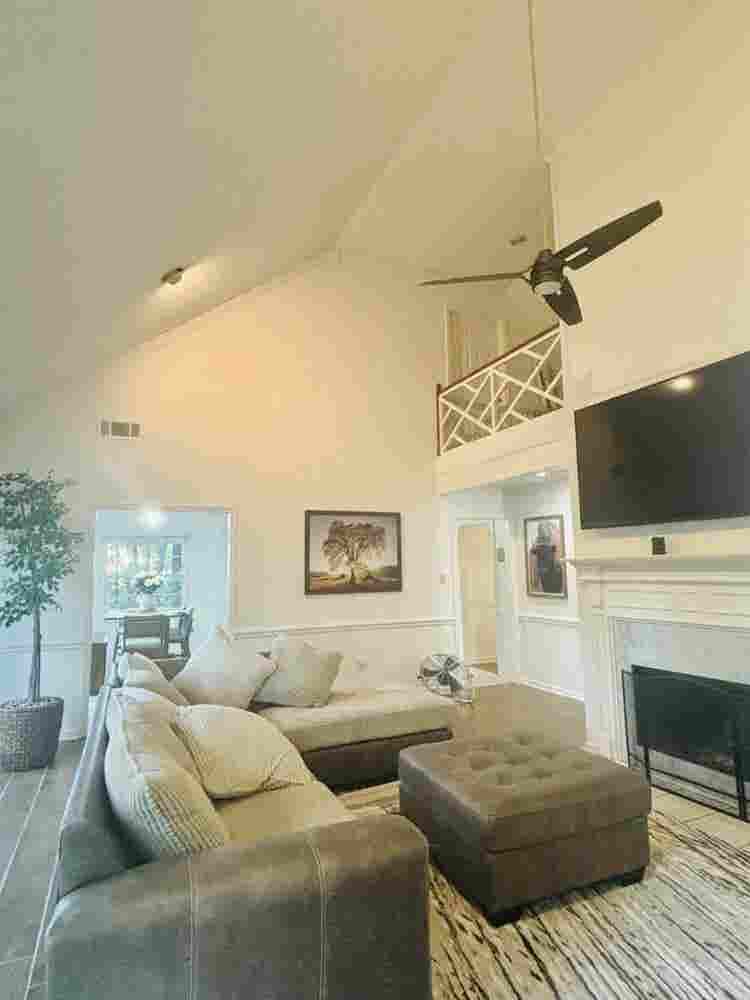 Room in Cordova TN