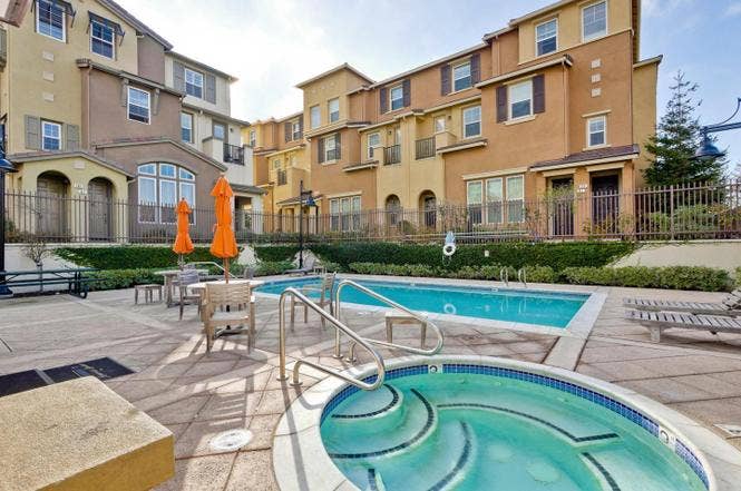 Nr Milpitas BART Private Bed & Bath