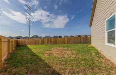 3 rooms available in Pflugerville