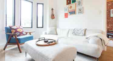 Shared cozy & spacious room in 2bed