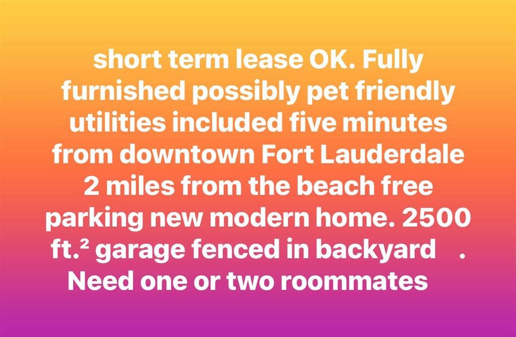 private room. Modern home. 2 mi