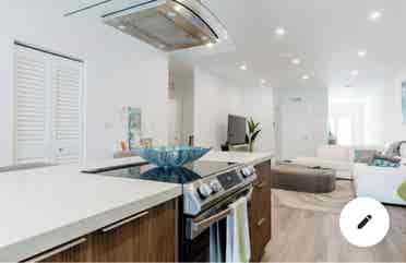 private room. Modern home. 2 mi