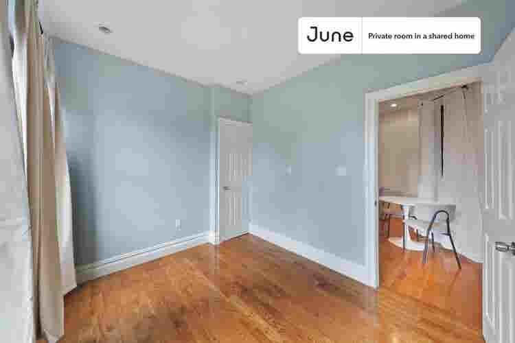 2 BR in New York City
