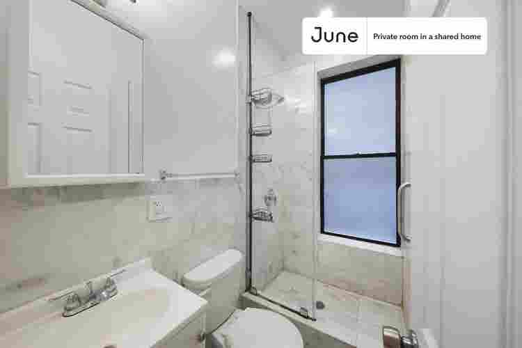 2 BR in New York City