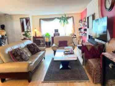 Big Room, Blocks from the Beach