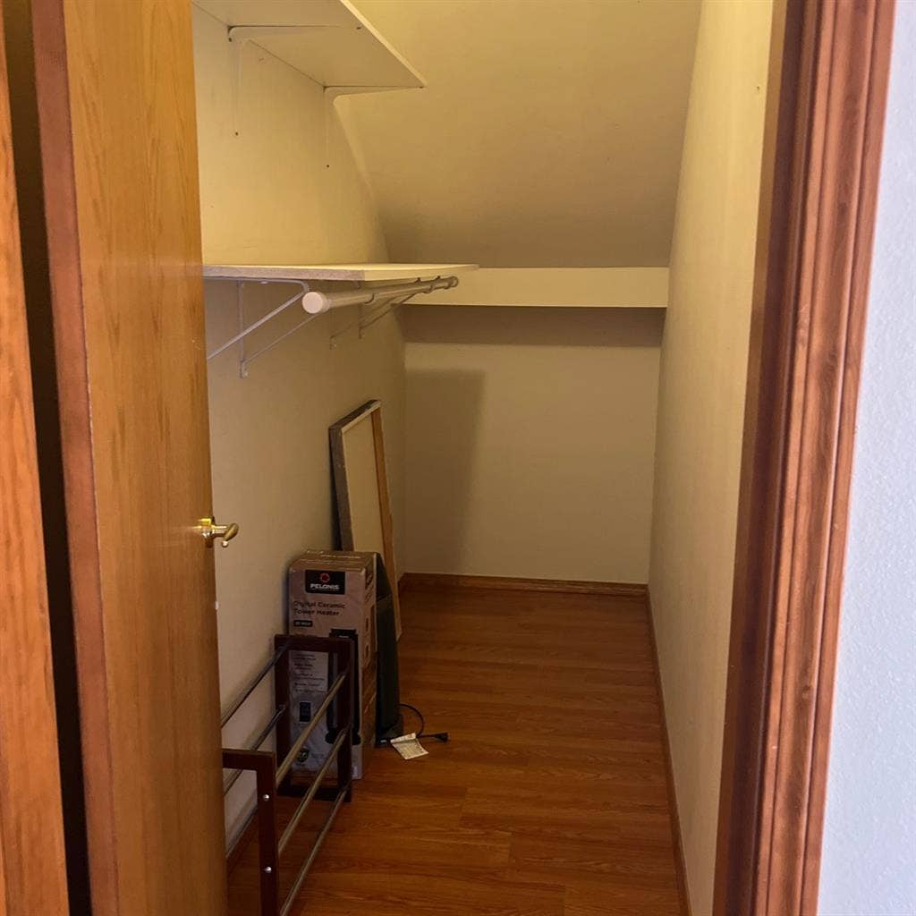 Beautiful spacious studio apartment