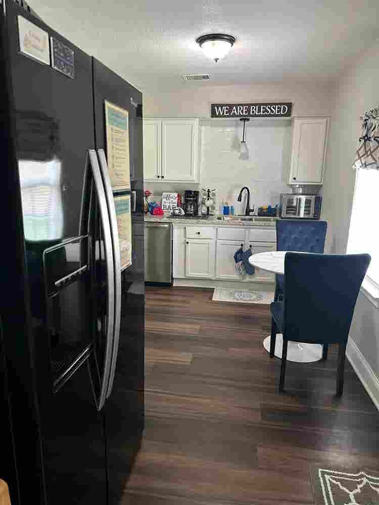 Fully-Furnished Shared Home
