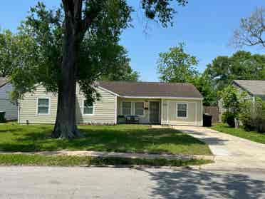 Fully-Furnished Shared Home