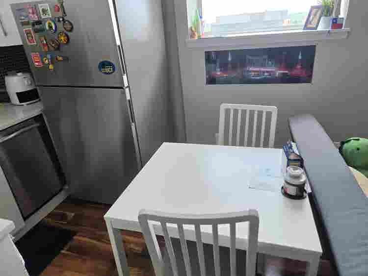 Lease Takeover Downtown Apartment