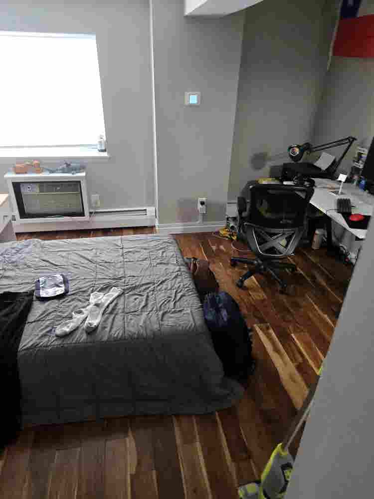 Lease Takeover Downtown Apartment