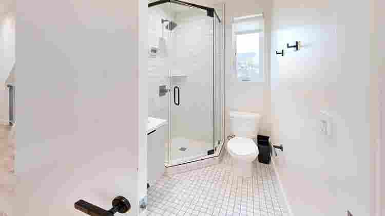 1 BR in Los Angeles