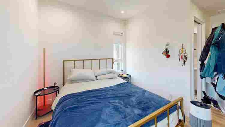 1 BR in Los Angeles