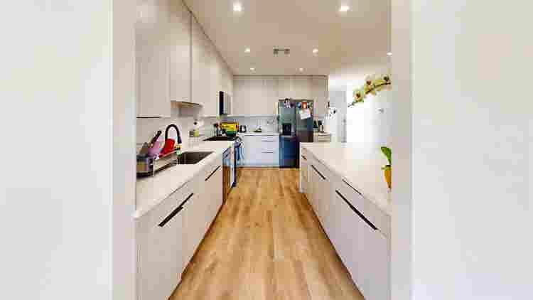 1 BR in Los Angeles