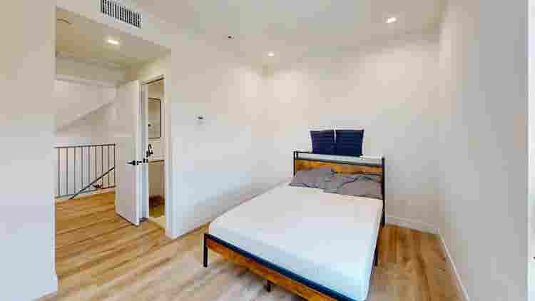 1 BR in Los Angeles