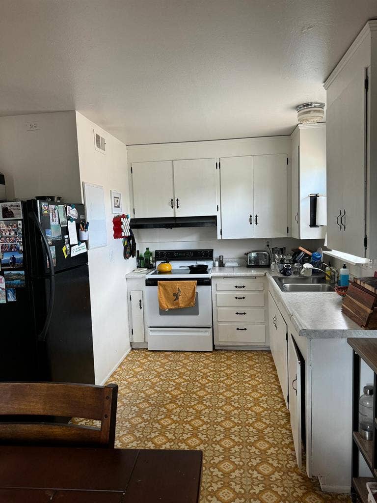 Close to Plaza / Casa Solana
