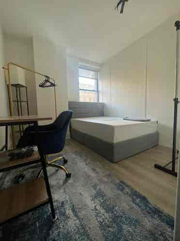 ✨Fully Furnished Room in Midtown✨
