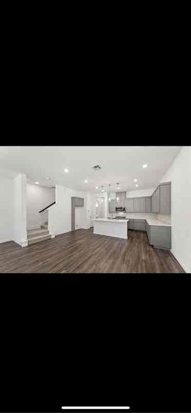 Private Room in Townhome