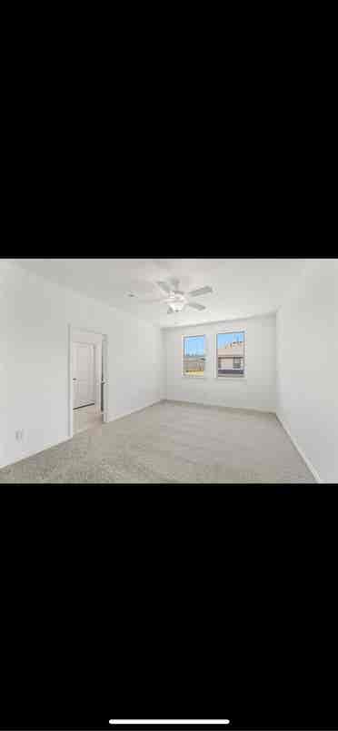 Private Room in Townhome