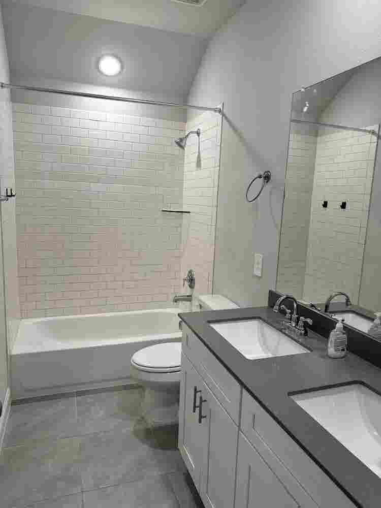 Private Room in Townhome