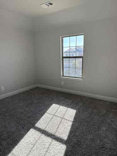 Private Room in Townhome